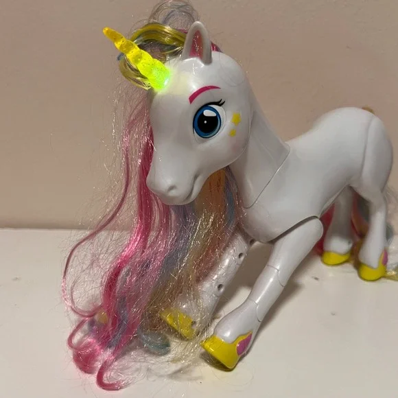 Interactive Sounds Light Up Unicorn Horn Toy Kids White Rainbow Mythical Sparkle - Picture 6 of 7